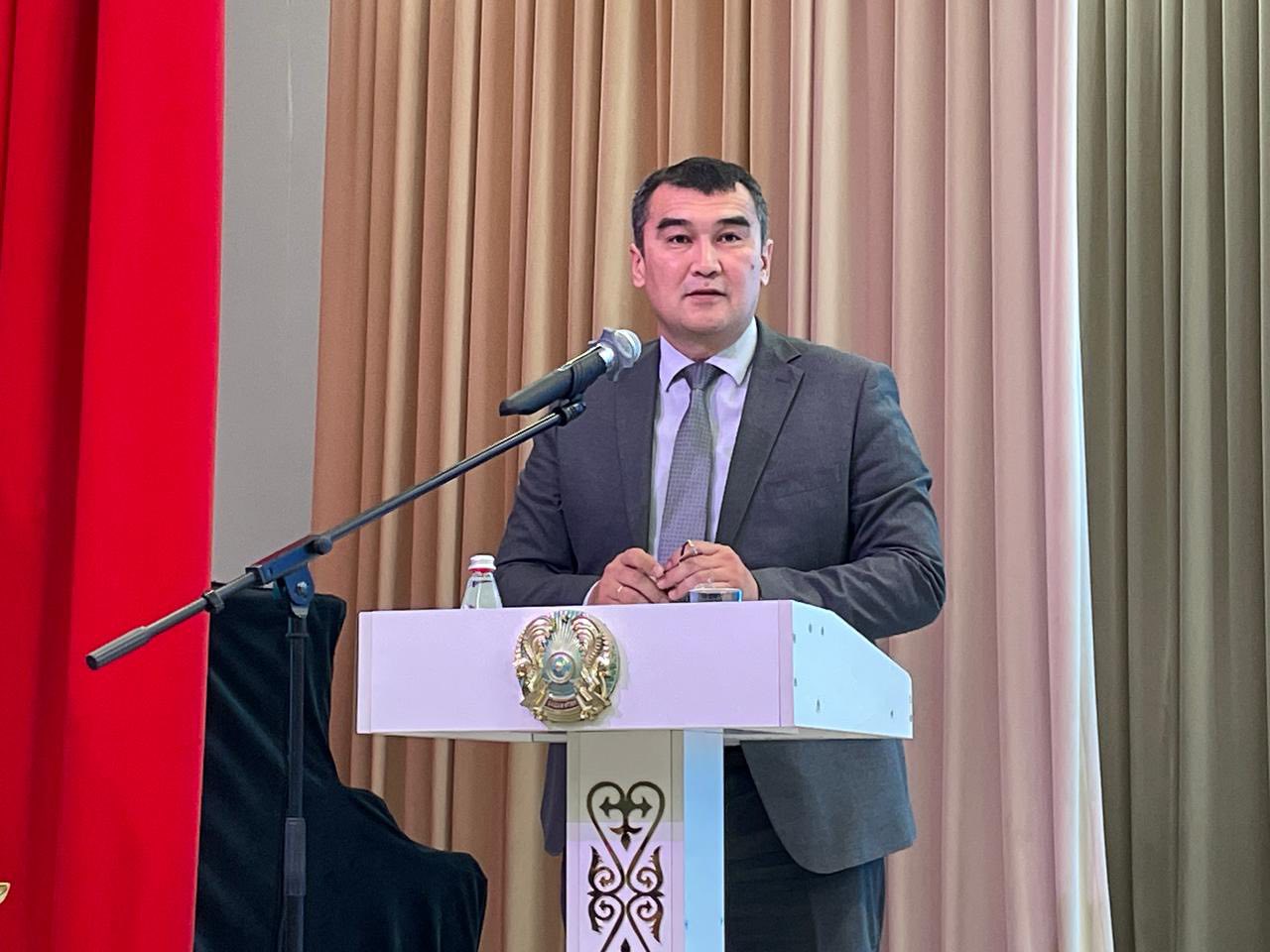 «Білім беру жүйесінде конституциялық қағидаттарды ілгерілету – білім сапасын арттыру мен құқықтық қорғалуды қамтамасыз етудің факторы» тақырыбында конференция өтті