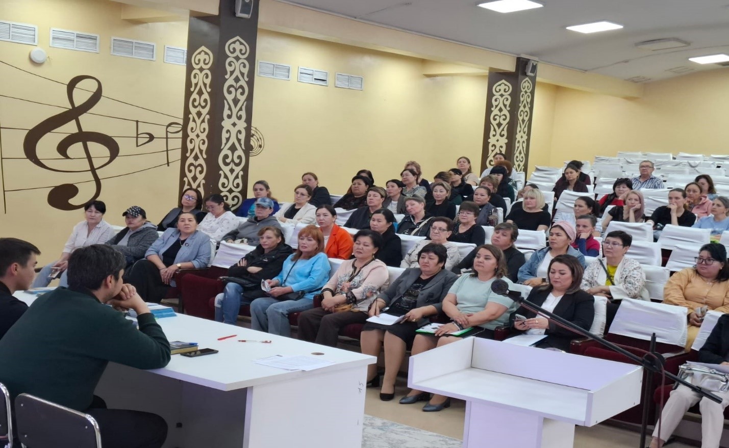 Алматыда мектептердегі қауіпсіздік шаралары және кәмелетке толмағандар арасындағы экстремизмнің алдын алу күшейтілуде