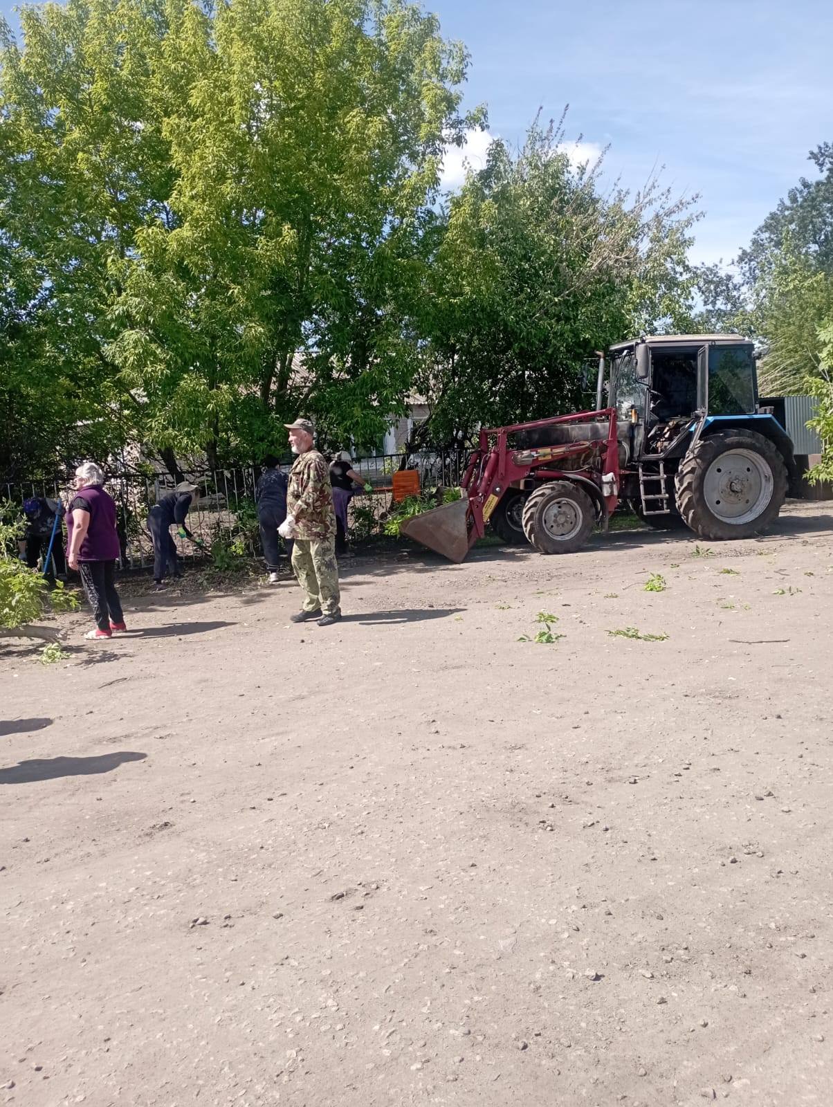 Тапсырмаларды орындау: Метлишино ауылында сенбілік өтті