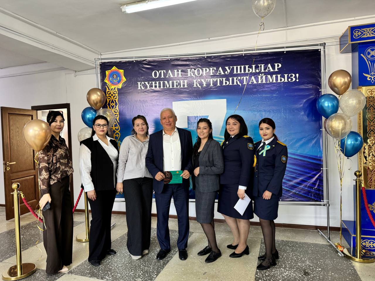 Жамбыл облысы ТЖД әйелдер ұжымы әріптестерін Отан қорғаушы күнімен құттықтады