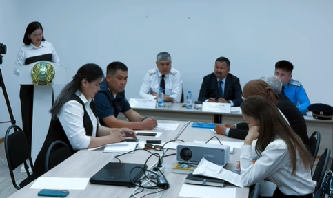 ғымдағы жылдың 22мамыр күні аудан әкімінің орынбасары С.Сүлейменнің төрағалығымен Көптоғай ауылдық округінде кәмелетке толмағандардың істері және олардың құқықтарын қорғау жөніндегі комиссияның көшпелі отырысы өткізілді.