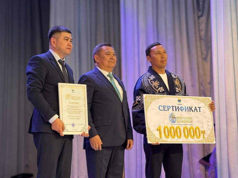Бүгін Ақмола облысында мәдениет және өнер қызметкерлер күніне арналған ауқымды шара өтті.