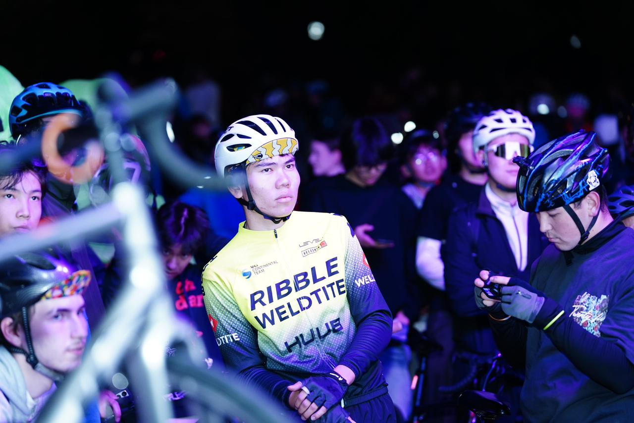 Алматыда алғаш рет Almaty Glow Ride ауқымды түнгі велошеру өтті
