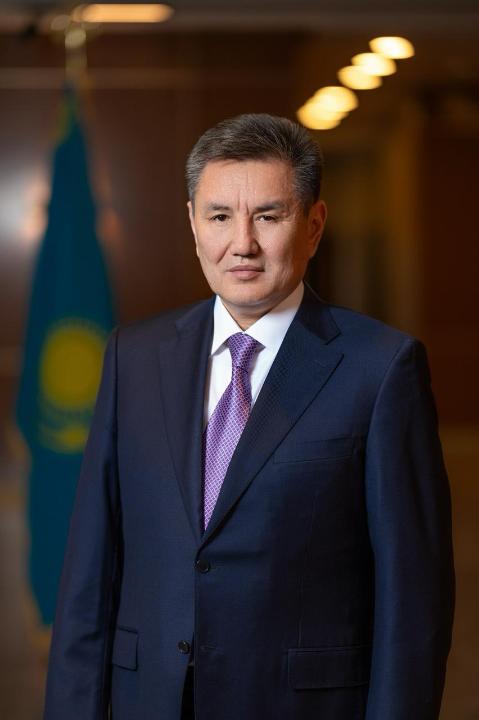 ШҚО әкімі өңір тұрғындарын Қазақстан халқының бірлігі күнімен құттықтады