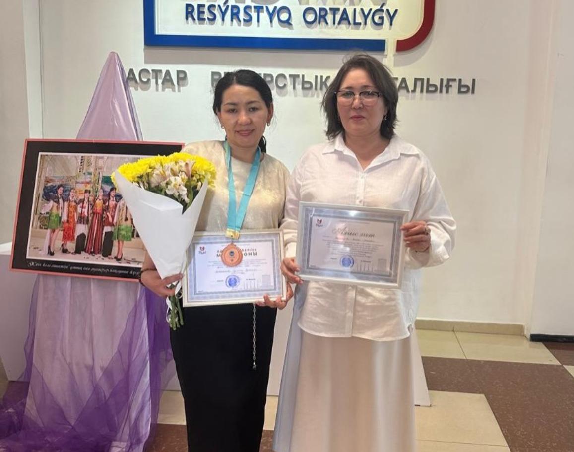 ТжКББ педагогы – республикалық кәсіби шеберлік байқауынан “Үздік маман” иегері атанды!