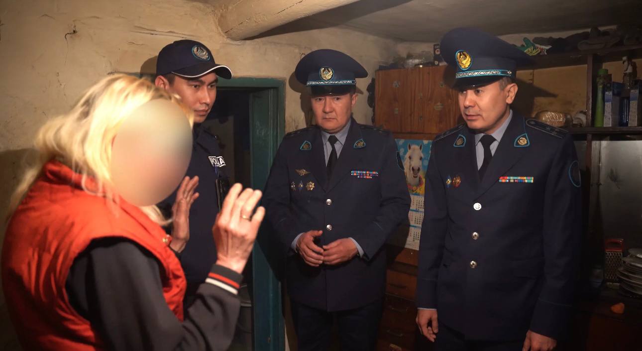 “Құқықтық тәртіп” ЖПІШ: Абай облысының бас полицейі күшейтілген түрде профилактикалық іс-шара ұйымдастыруда.