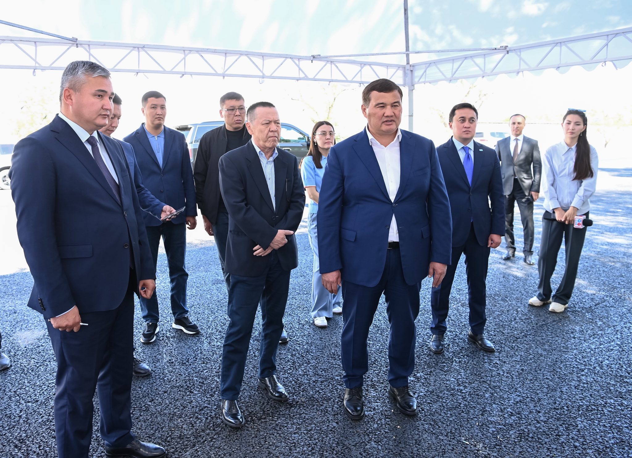 Тасбөгет кентінде жол инфрақұрылымын дамыту жұмыстары қарқынды жүргізілуде