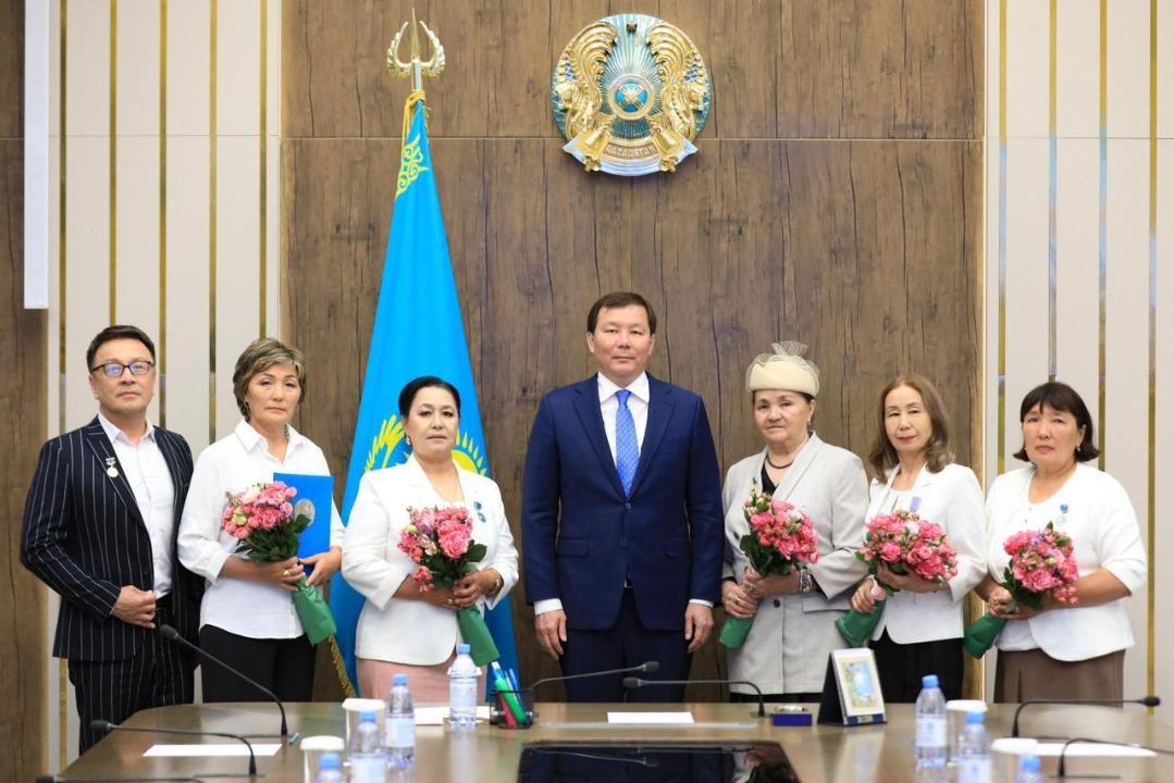 Мәдениет қызметкерлеріне мемлекеттік наградалар тапсырылды