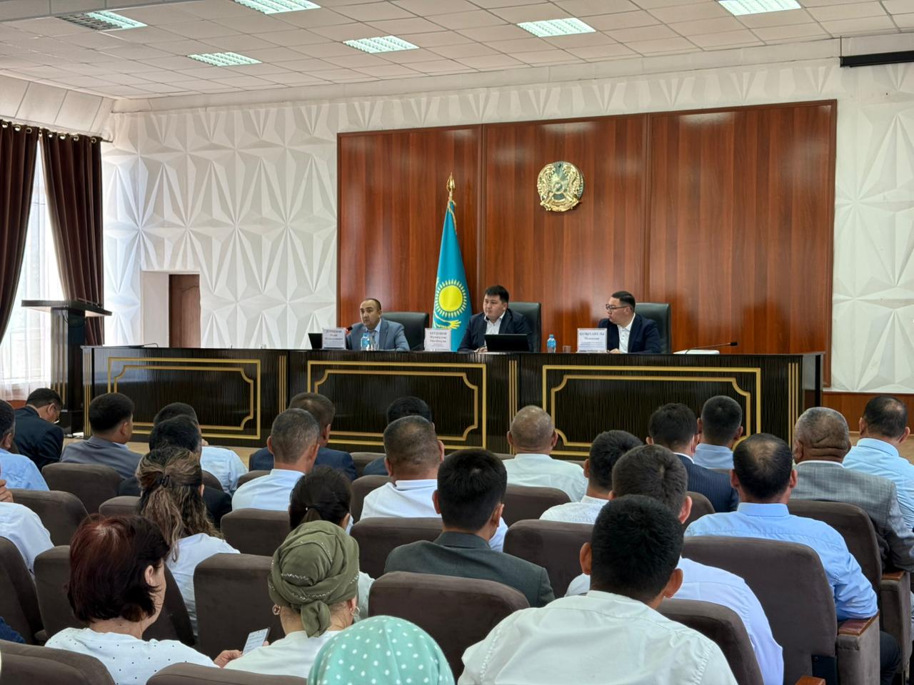 🔰 ШАРДАРА: ЕҢБЕК ҚАТЫНАСТАРЫН ЗАҢДАСТЫРУ БОЙЫНША ЖҰМЫС БЕРУШІЛЕРДІҢ ЖАУАПКЕРШІЛІГІ ТАЛҚЫЛАНДЫ