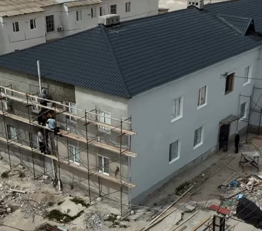 Құрық ауылындағы көпқабатты тұрғын үйлерді жаңғырту жұмыстары жалғасуда