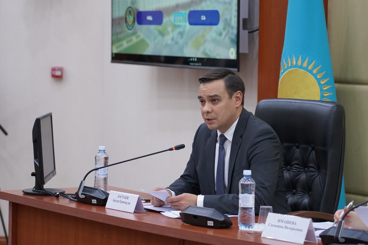 Омбудсмен сталкингті алдын алу және некеге мәжбүрлеу мәселелеріне арналған іс-шараға қатысты