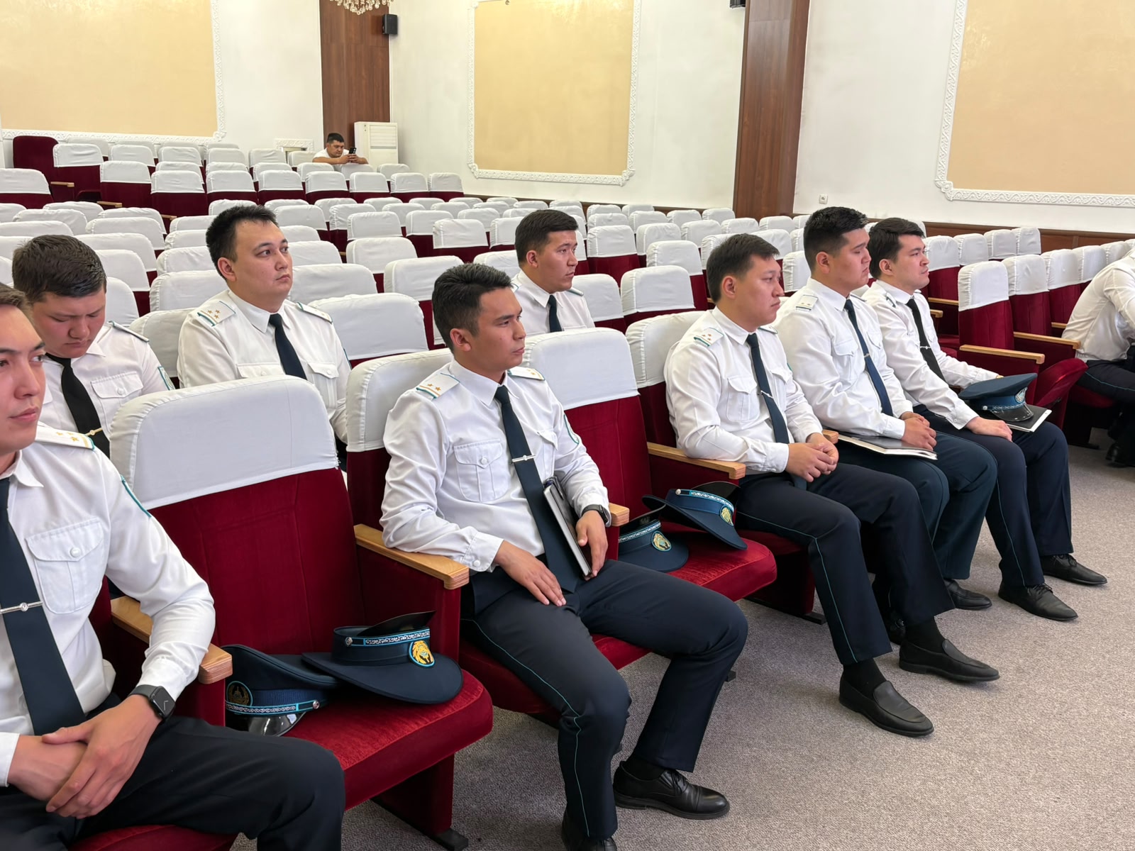 В области Жетісу проведён семинар-совещание по расследованию преступлений, связанных с криптовалютами и цифровыми активами