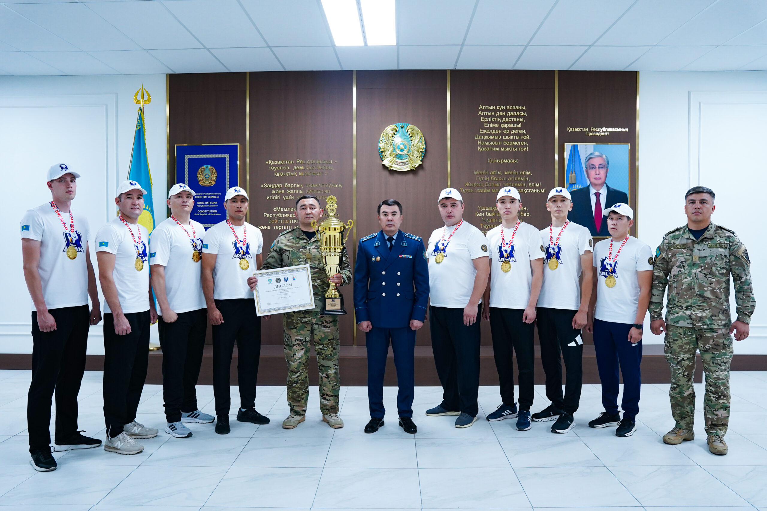 ЖЕҢІС ЖОЛЫ – ТӘРТІП ПЕН БІРЛІКТІҢ ЖАРҚЫН КӨРІНІСІ: Абай облысы Полиция департаментінің қызметкерлері волейбол чемпиондары