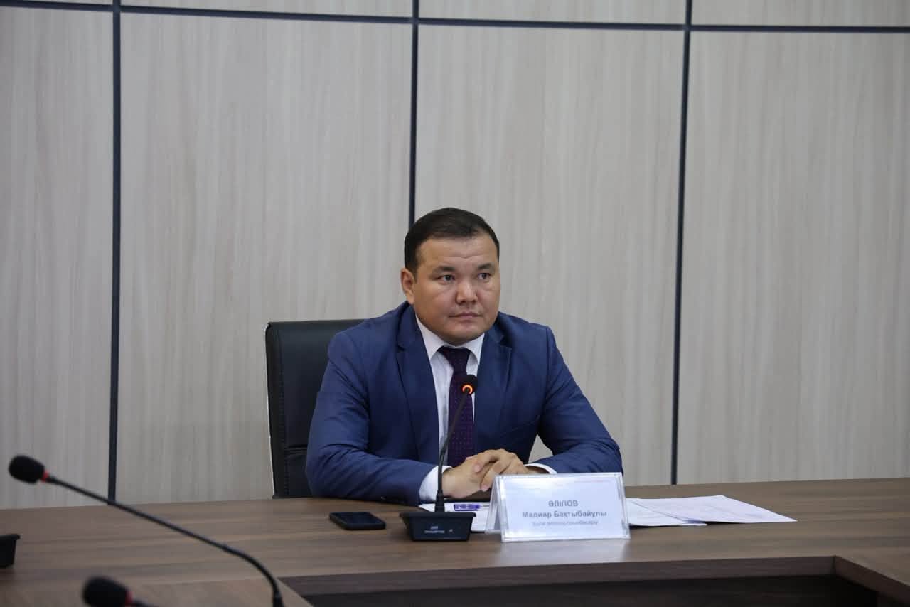 ТҮРКІСТАНДА ОТБАСЫЛЫҚ ҚҰНДЫЛЫҚТАР МЕН ЖАСТАР САЯСАТЫ МӘСЕЛЕЛЕРІ ТАЛҚЫЛАНДЫ