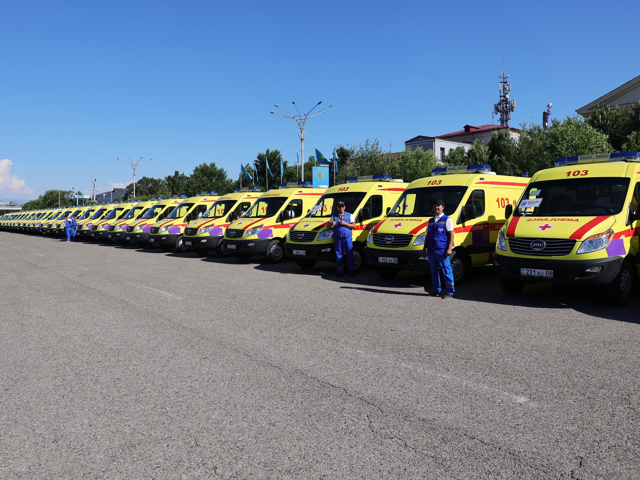 Жамбыл облысының жедел жәрдем автопаркі 60 жаңа көлікпен толықты