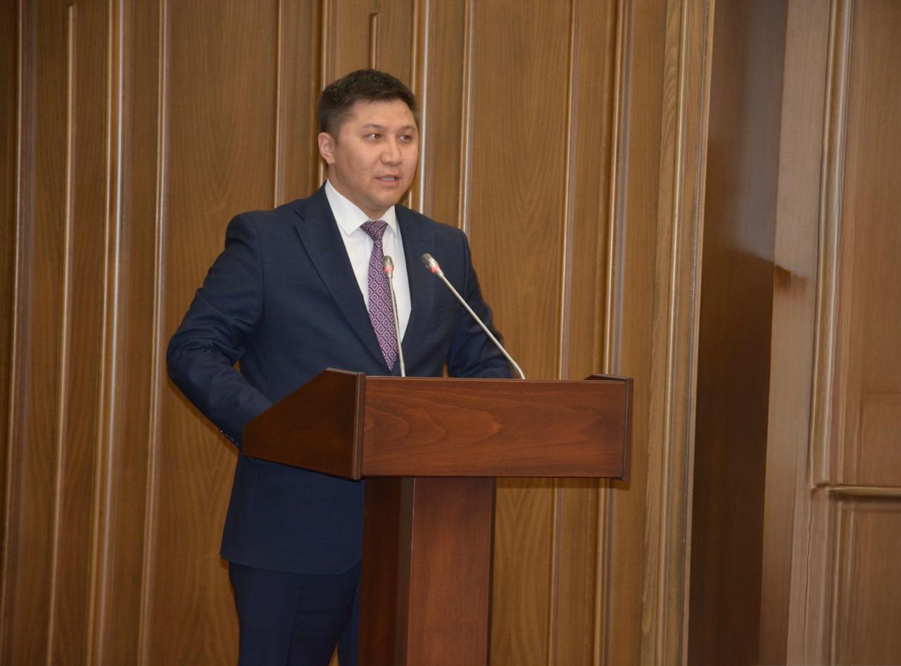 Табиғи монополияларды реттеу комитетінде Табиғи монополиялар саласы жұмыскерлерінің күніне арналған салтанатты жиын өтті