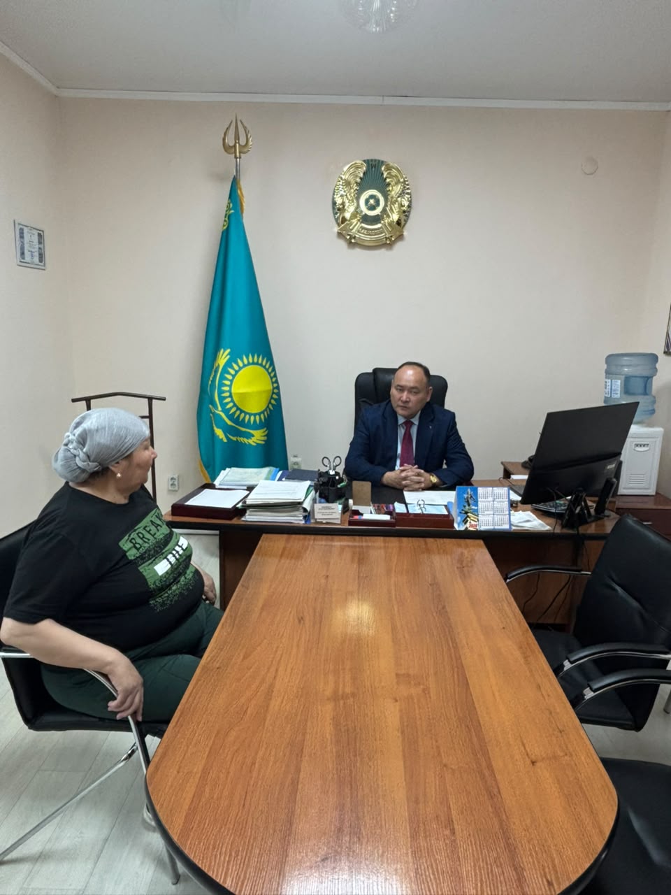 2026 жылғы 10 маусымда аудан әкімі аппаратының басшысы А.Б.Кенжебеков азаматтарды жеке қабылдады.