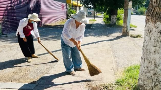 КЕЛЕСТЕ КӨШЕЛЕР МЕН ҚОҒАМДЫҚ ОРЫНДАР ТАЗАРТЫЛУДА