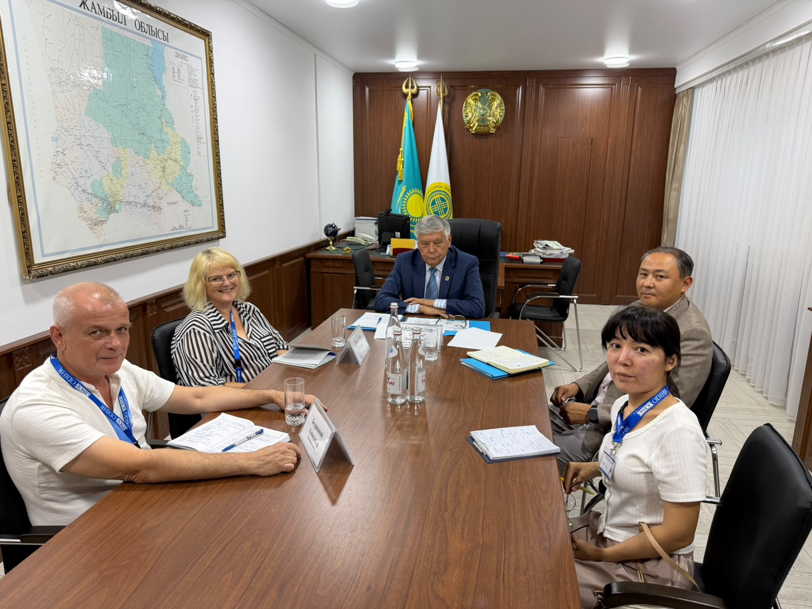 Жамбыл облыстық аумақтық сайлау комиссиясында ЕҚЫҰ-ның ұзақ мерзімді байқаушыларымен кездесу өтті