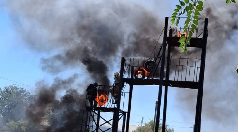 Тараз қаласы №4 өрт сөндіру бөлімінің қызметкерлері отты жолақтан өтті