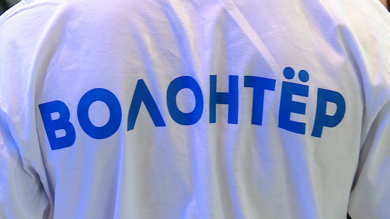 Шахтер күніне арналған мерекелік концерт қонақтарына еріктілер көмектеседі