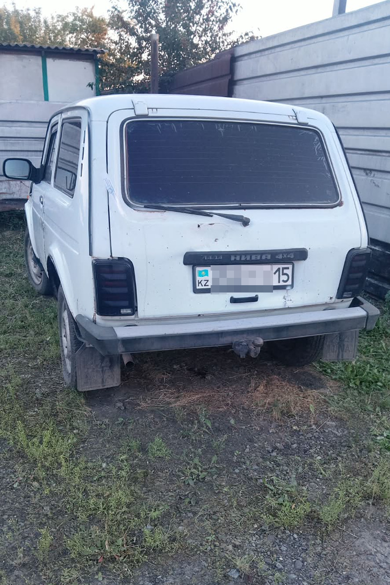 СҚО-да полицейлер жалған мемлекеттік нөмірмен жүрген көлік жүргізушісін ұстады