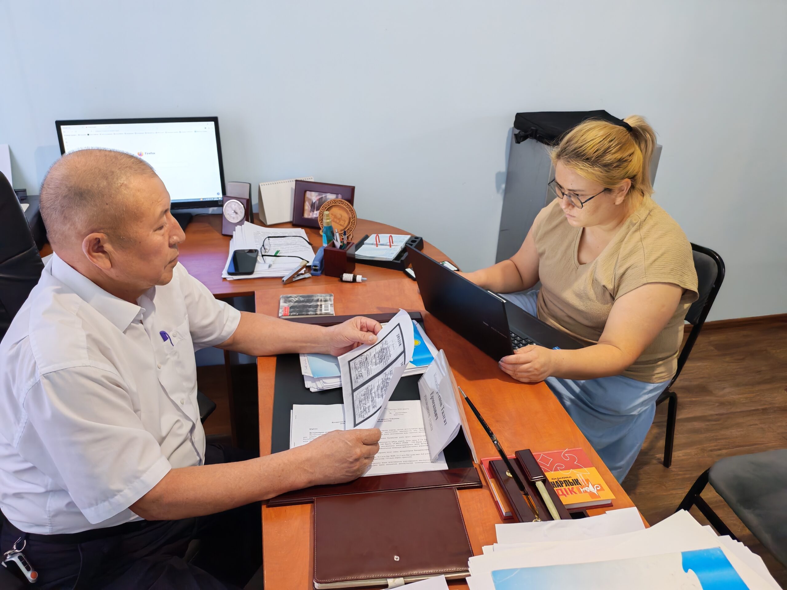 «Ашық есік күні» акциясы аясында азаматтар қабылданды