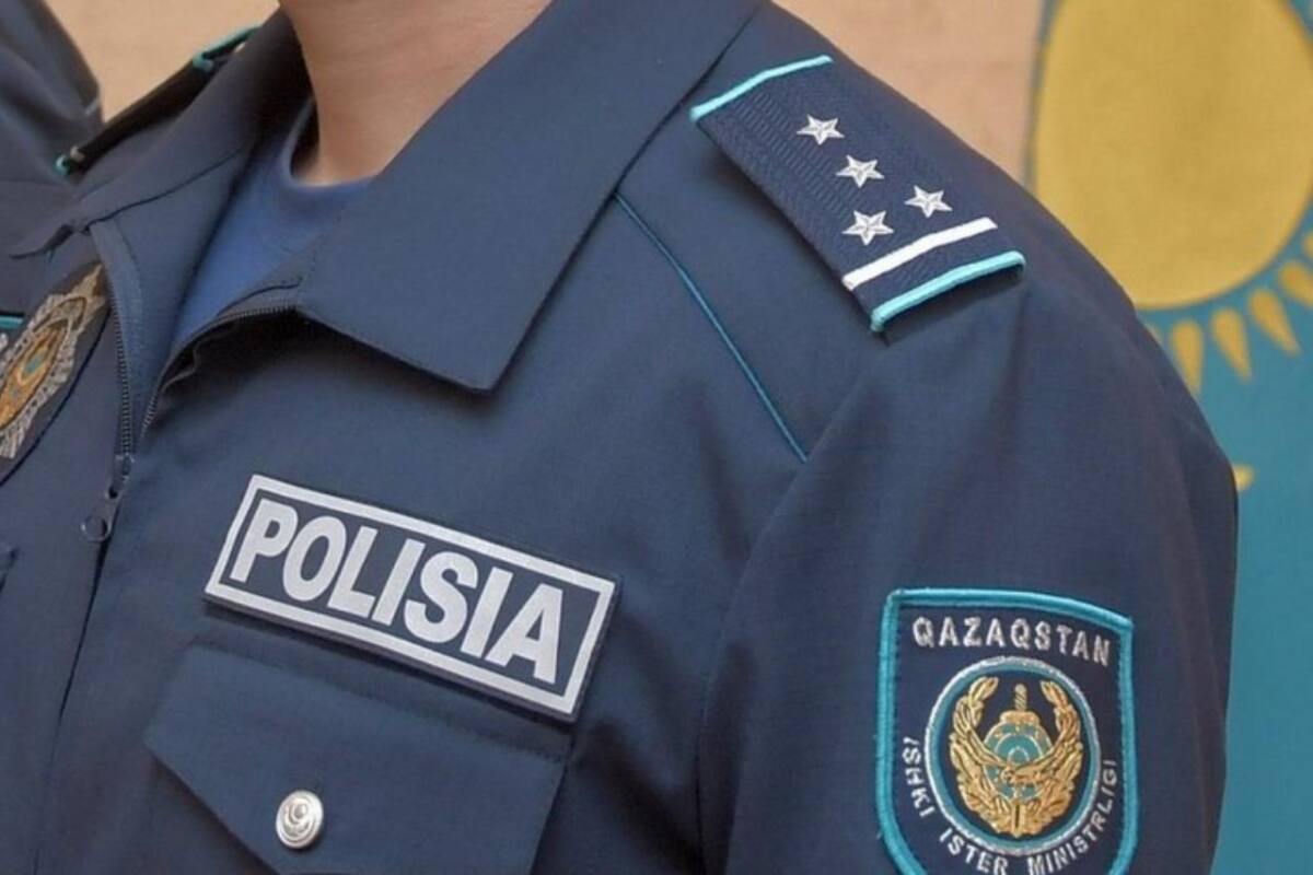 Қоғамдық тәртіп пен жол қауіпсіздігін қамтамасыз ету мақсатында полиция өңірдегі құқық бұзушылықтардың жолын кесуде