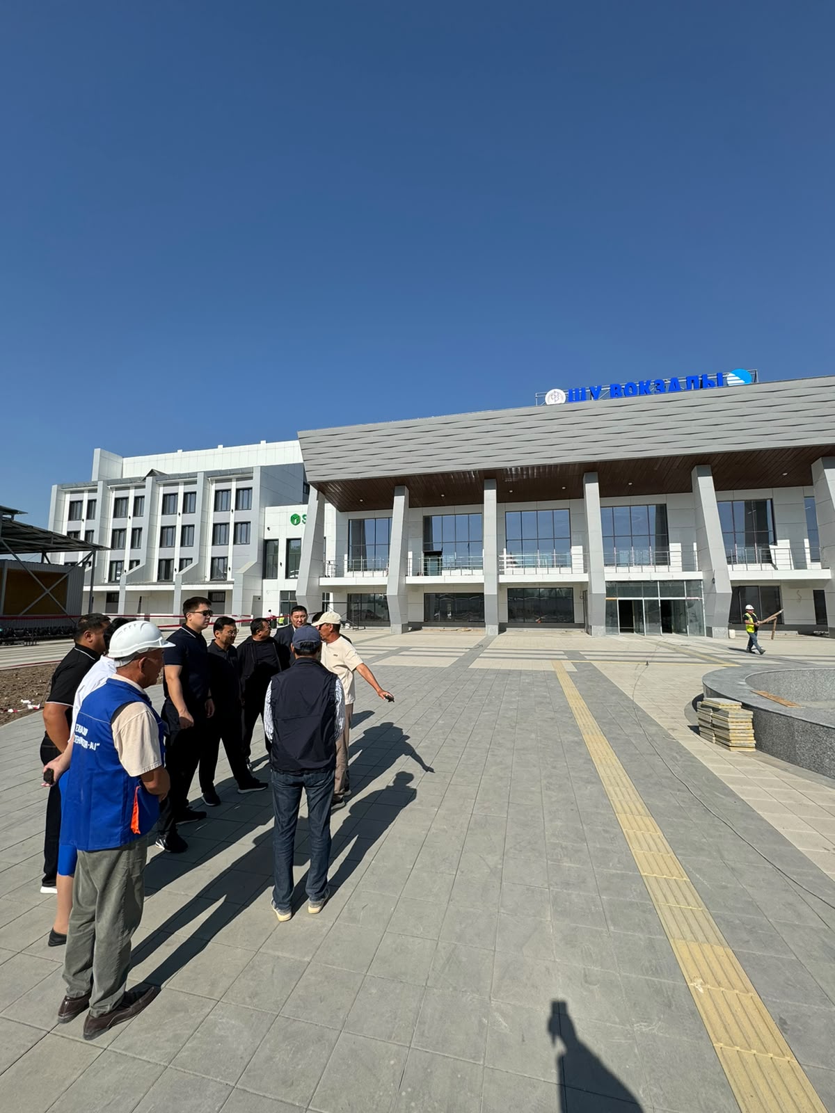 Көлік министрлігі Жамбыл облысындағы теміржол вокзалдарын қайта жаңғырту жұмыстарының барысын тексерді