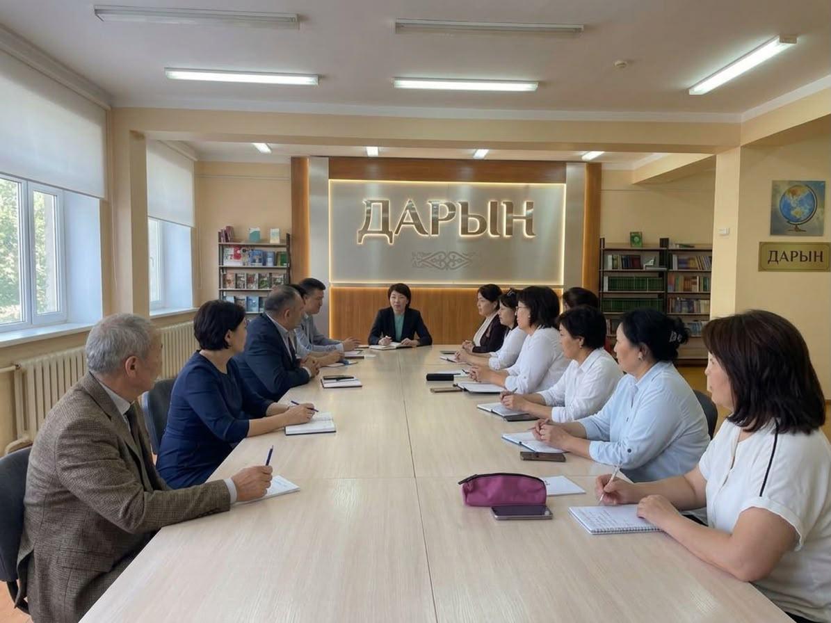 Ғалымдар мен тәжірибелі педагогтер: Астанадағы «Дарын» мектебінде ғылыми кеңес құрылды