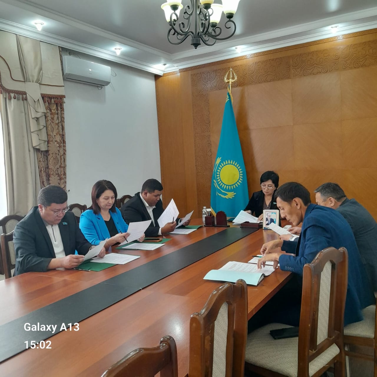 Осакаров аудандық мәслихатында депутаттық әдеп нормаларын сақтау мәселесі қаралды