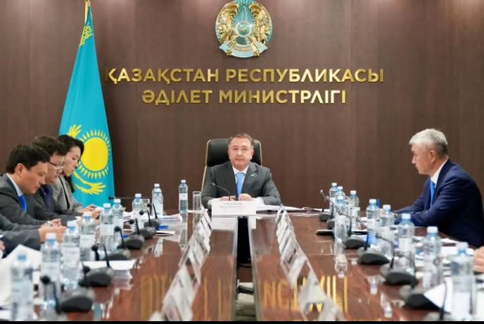 ҚР Әділет министрлігінде Заң жобалау қызметі мәселелері жөніндегі ведомствоаралық комиссияның отырысы өтті