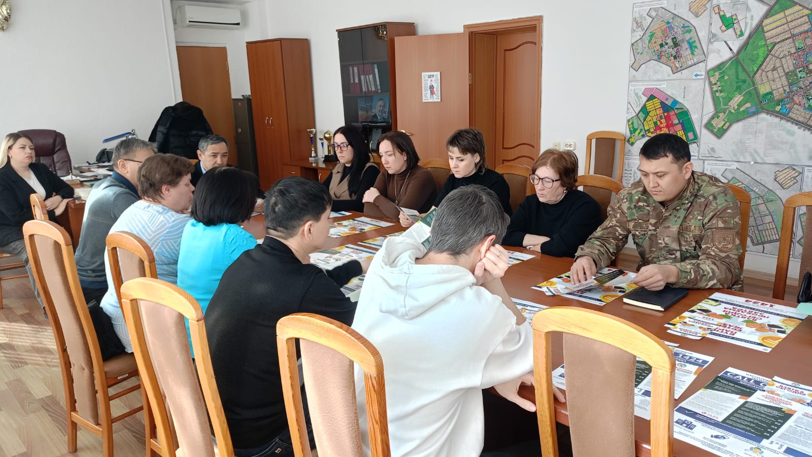 «Шахан кенті әкімінің аппараты» ММ-де кент ұйымдарының басшыларымен сыбайлас жемқорлыққа қарсы бағыттағы ақпараттық-түсіндіру жұмыстары бойынша кеңес өткізілді