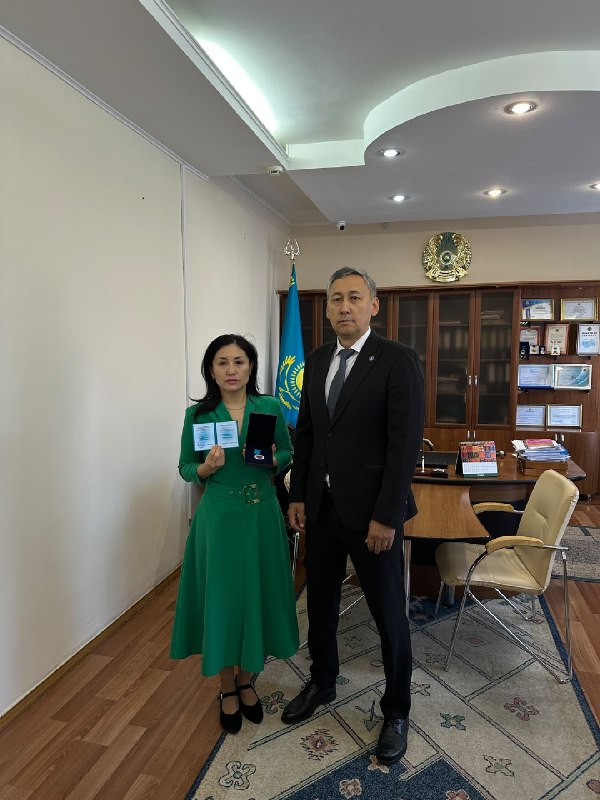 СЭБД бөлім басшысы «Денсаулық сақтау саласының үздігі» төсбелгісімен марапатталды