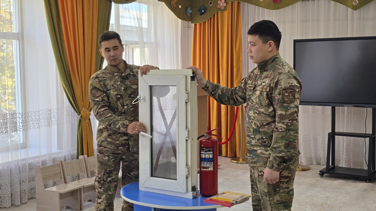 Балалардың терезеден құлау жағдайларының алдын алу шаралары күшейтілді
