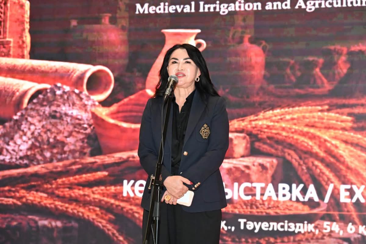АСТАНАДАҒЫ ҰЛТТЫҚ МУЗЕЙ ТӨРІНДЕ КӨРМЕ АШЫЛДЫ