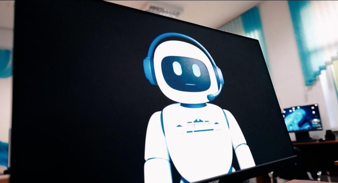 AI-Sana: Жетісу университетінде AI-DOS дауыстық көмекшісі әзірленді