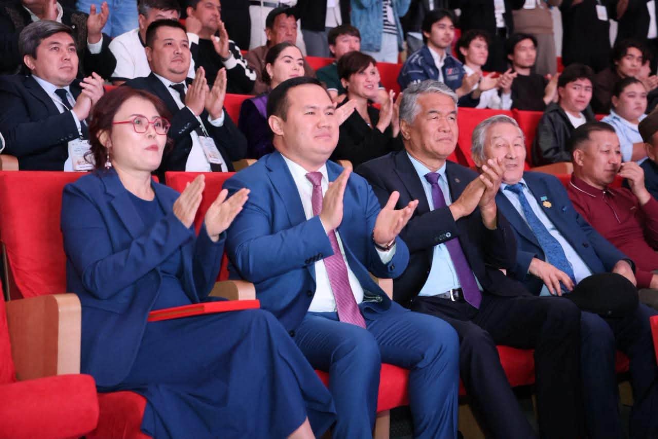 IV ХАЛЫҚАРАЛЫҚ ТҮРКСОЙ СТУДЕНТТІК ТЕАТР ФЕСТИВАЛІ ТҮРКІСТАНДА ҚОРЫТЫНДЫЛАНДЫ