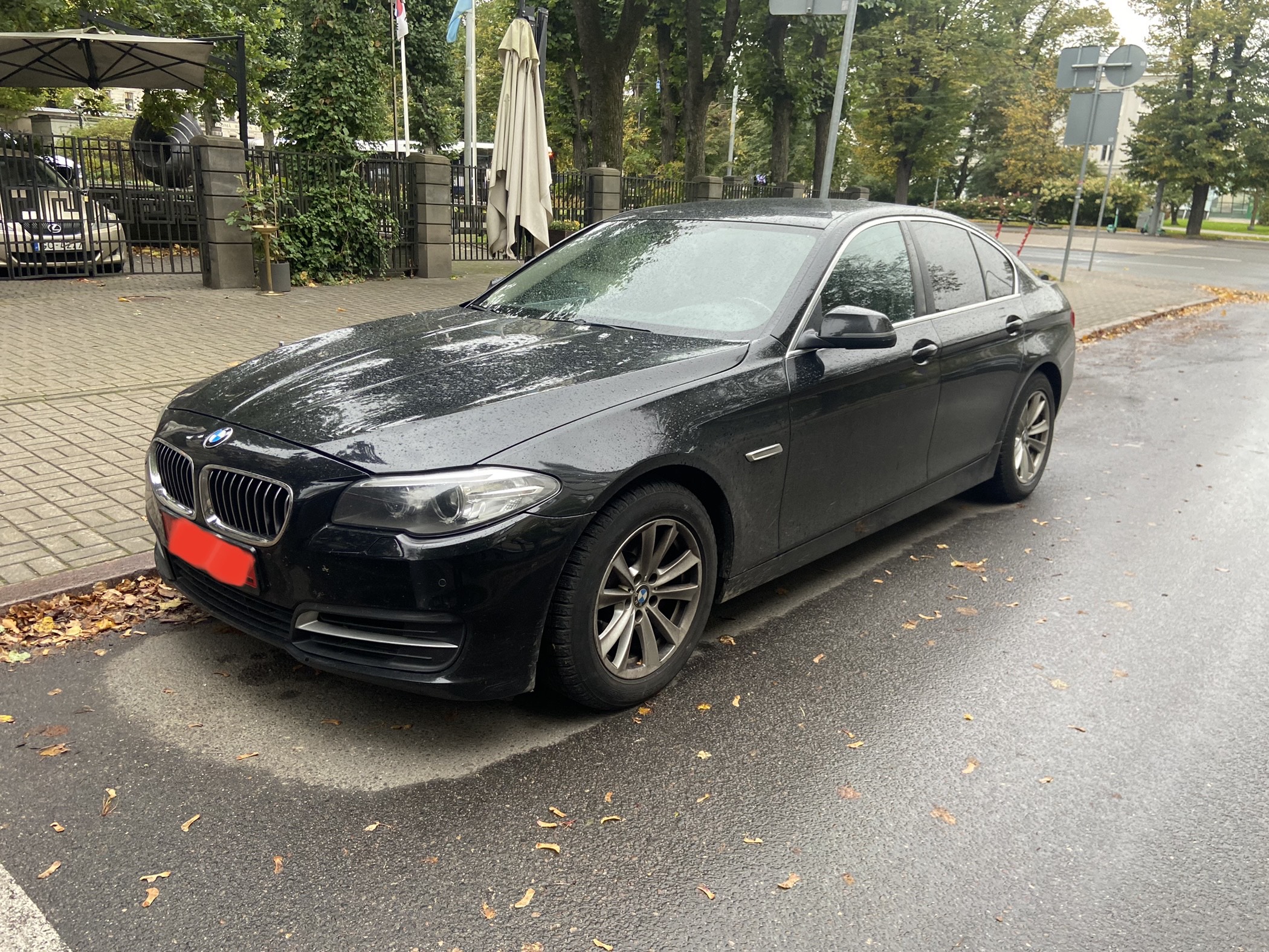 Автокөлікті сату бойынша ашық аукцион өткізу туралы хабарландыру