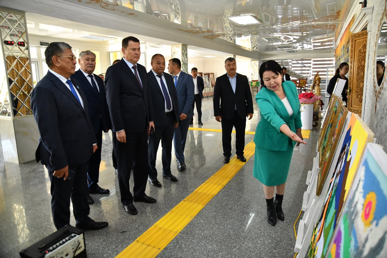 ҰСТАЗҒА ҚҰРМЕТ – ҰРПАҚҚА ӨНЕГЕ!